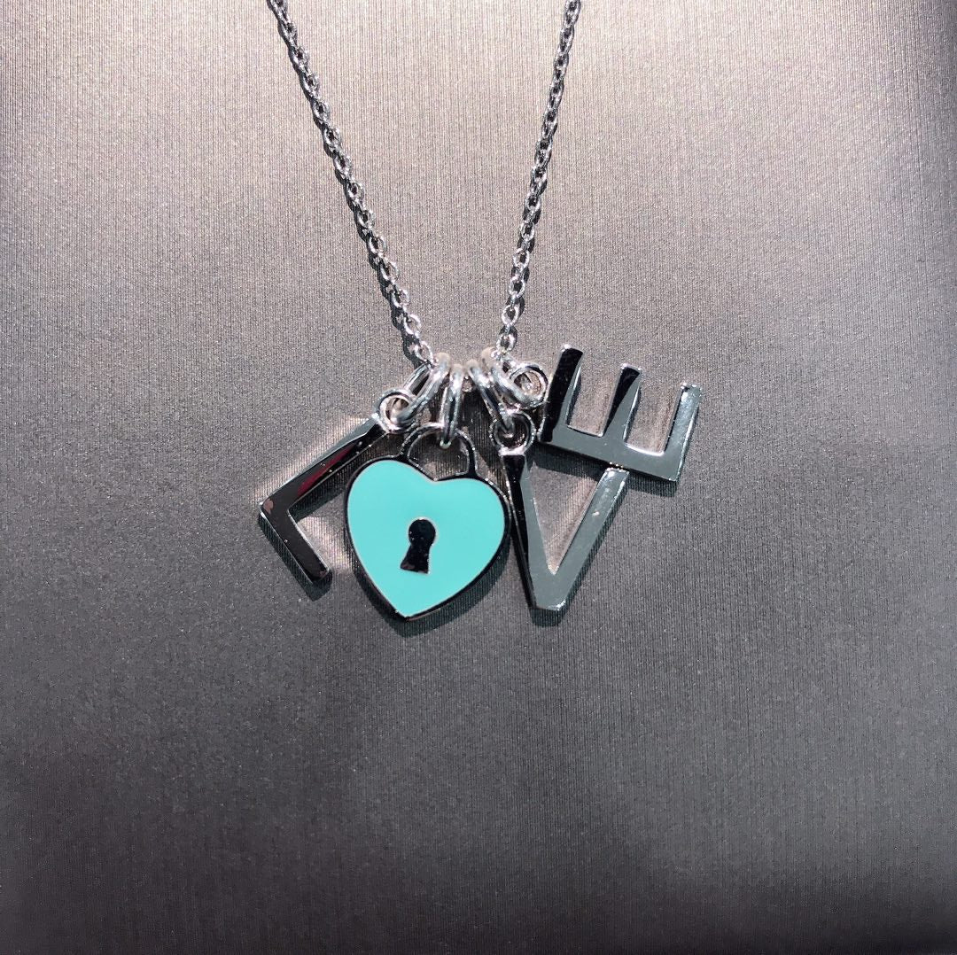 [TF]COLLAR LOVE PLATA NECKLACE