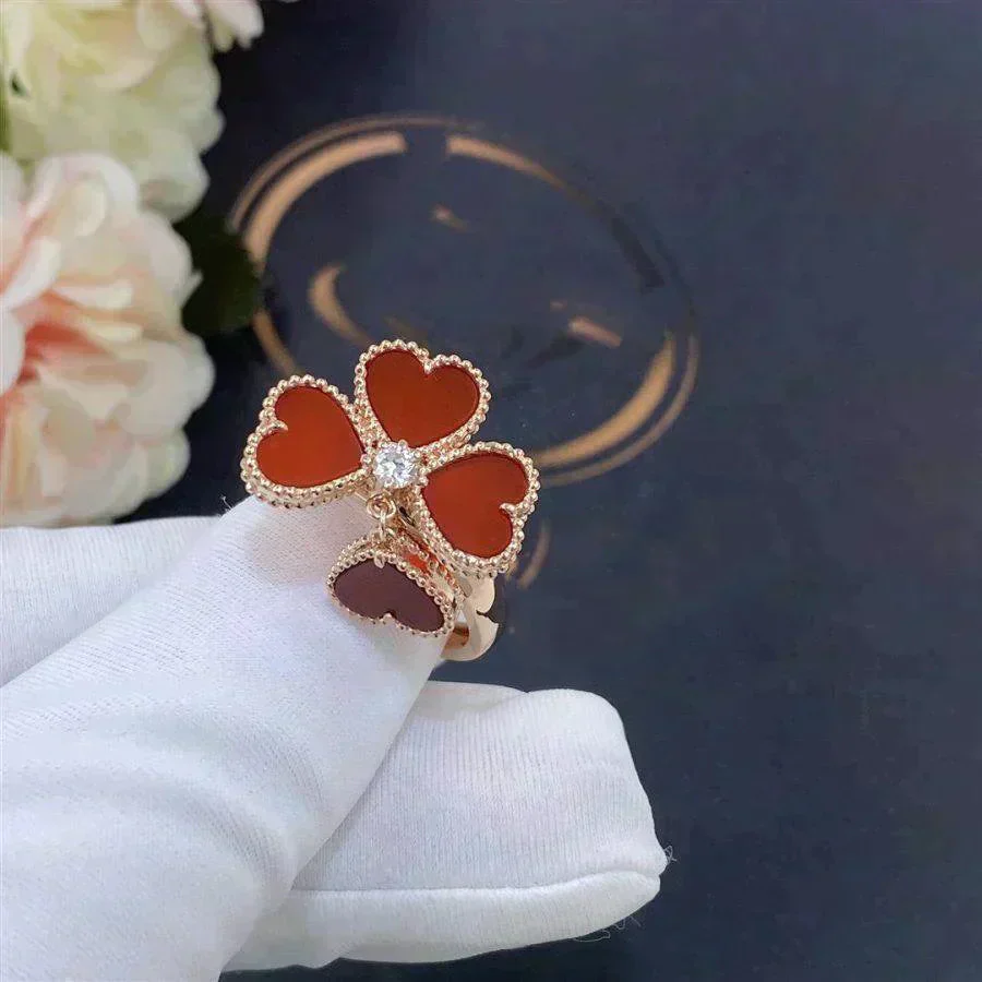 [VA]SWEET CLOVER CARNELIAN RING