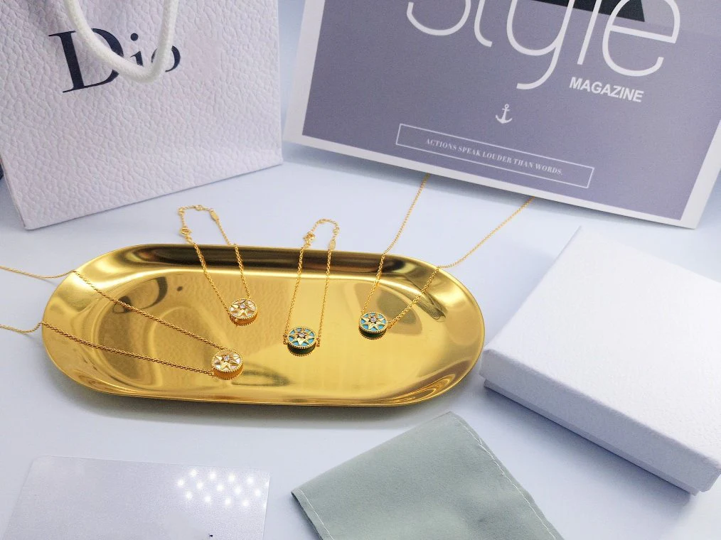 [CD] STERLING SILVER EIGHT-POINTED STAR COMPASS SERIES NECKLACE