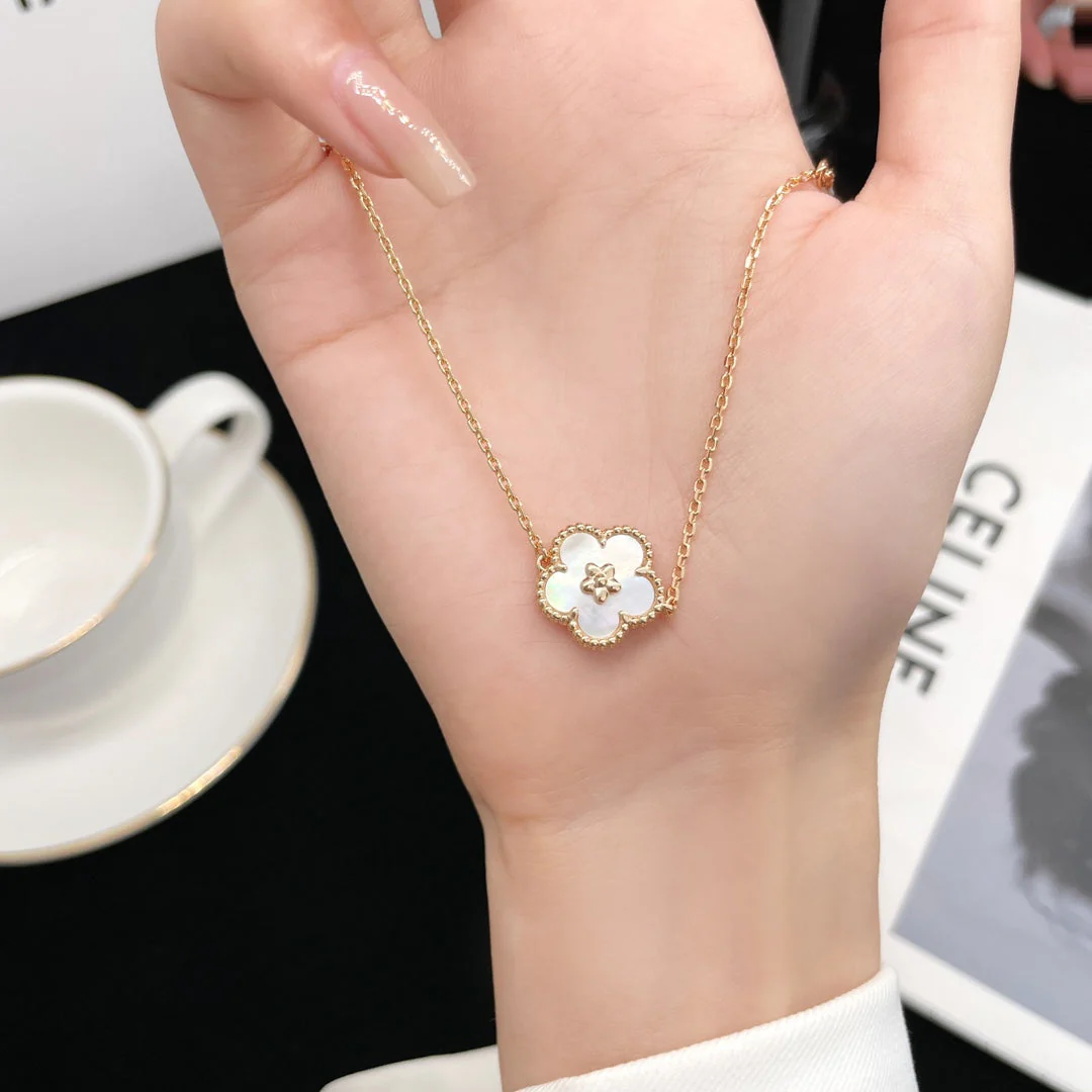 [VA]LUCKY SPRING ROSE GOLD MOP BRACELET