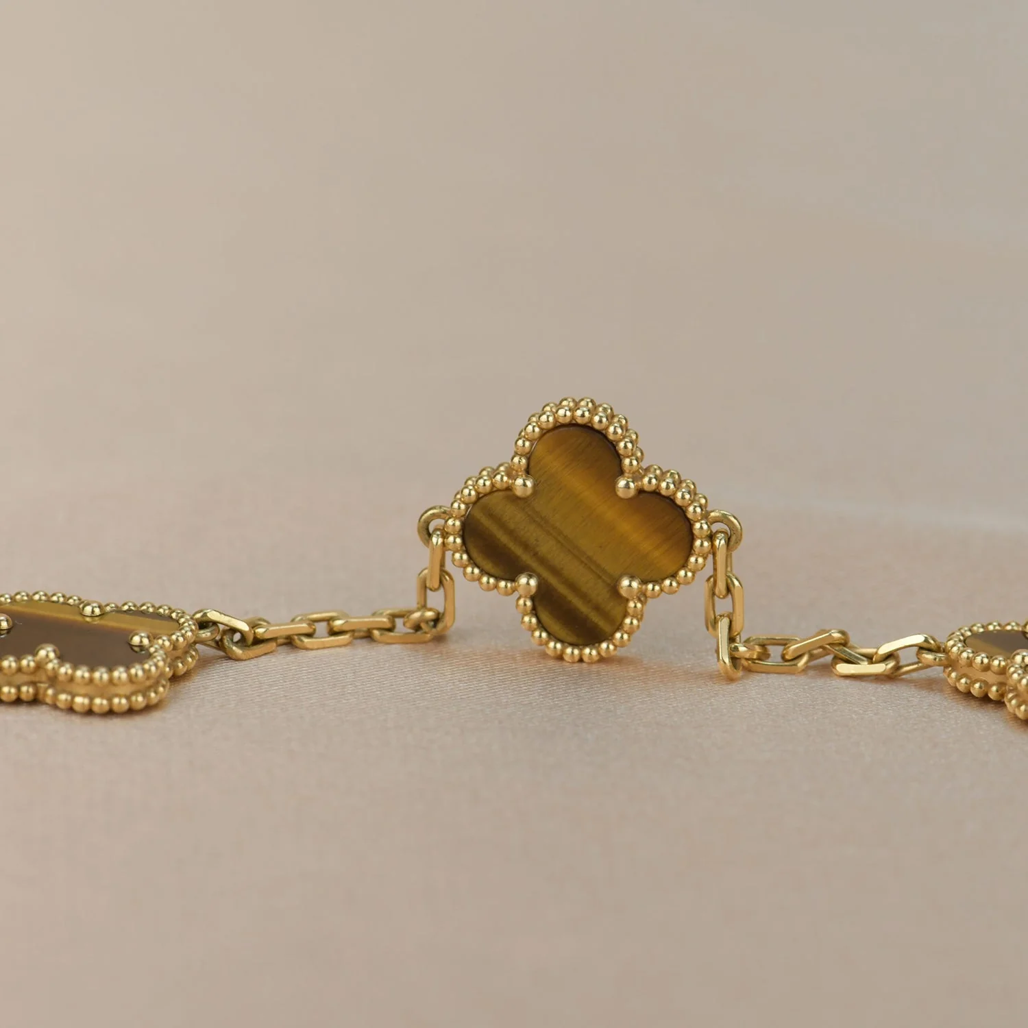 [VA]CLOVER  5 MOTIFS TIGER EYE BRACELET