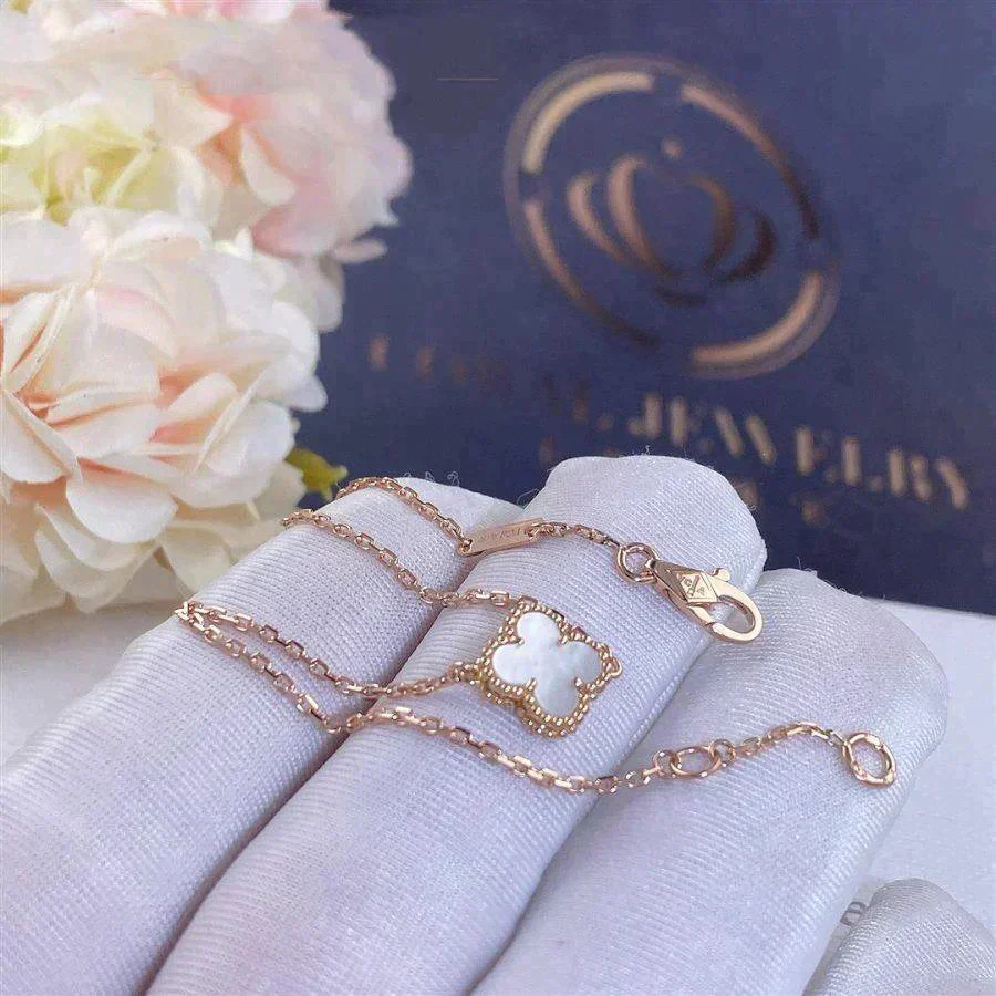 [VA]CLOVER WHITE MOP SINGLE FLOWER BRACELET