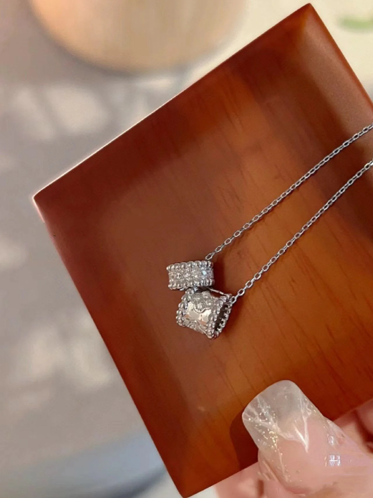 [VA]PERLEE DOUBLE PENDANT SILVER DIAMOND NECKLACE