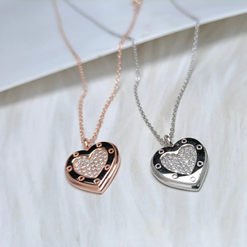 [TF]HEART DIAMONDS PEDANT NECKLACE