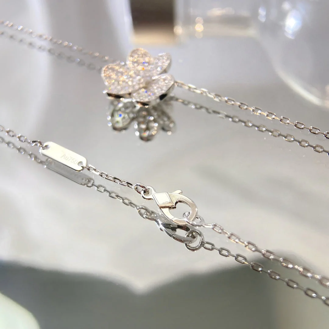 [VA]FLOWER DIAMOND NECKLACE