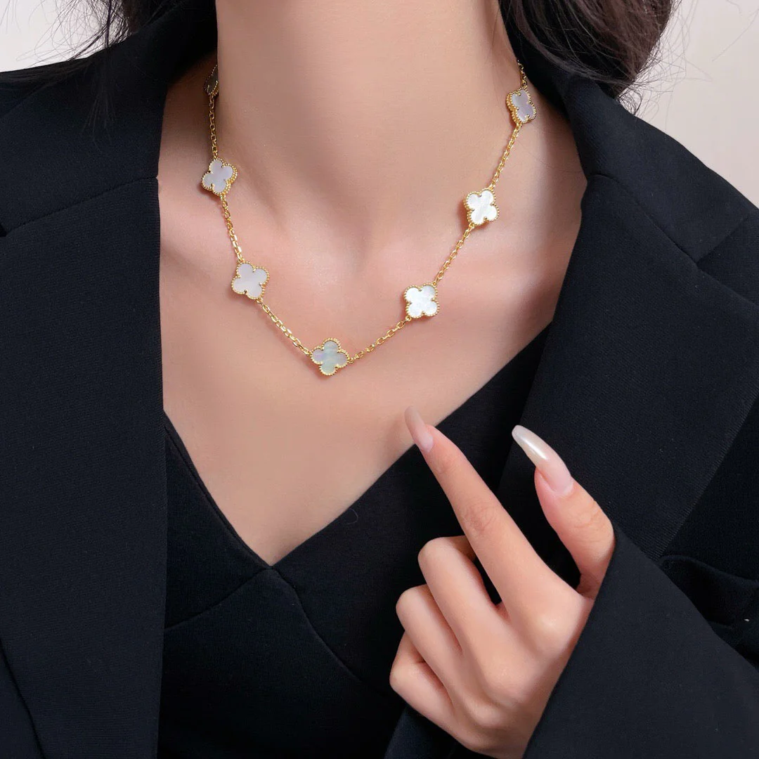 [VA]CLOVER 10 MOTIFS WHITE MOTHER OF PEARL NECKLACE