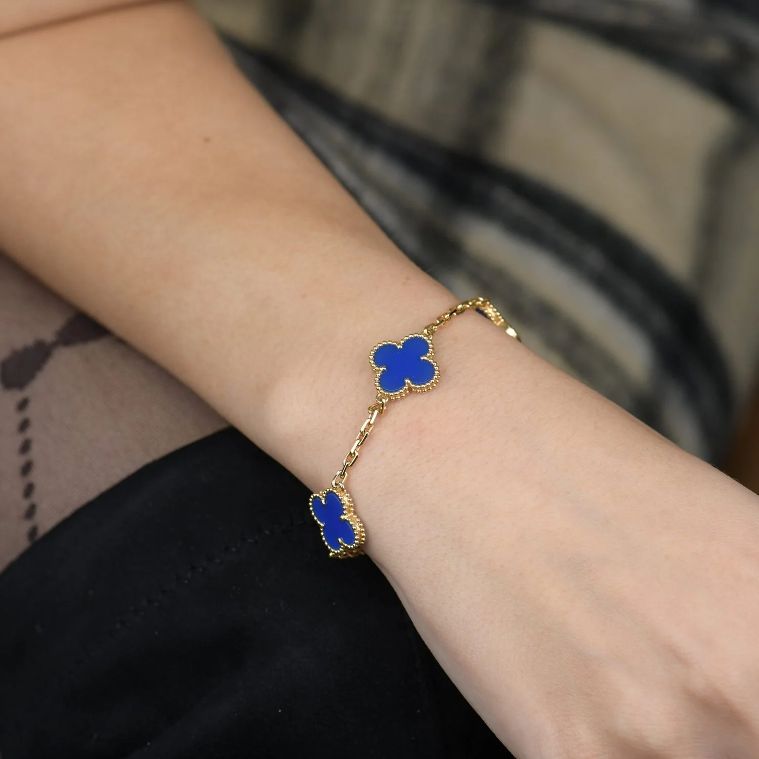 [VA]CLOVER 5 MOTIFS BLUE AGATE BRACELET
