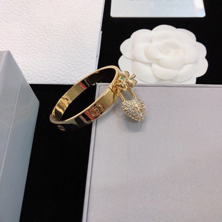[CD] LOCK BRACELET GOLD DIAMOND