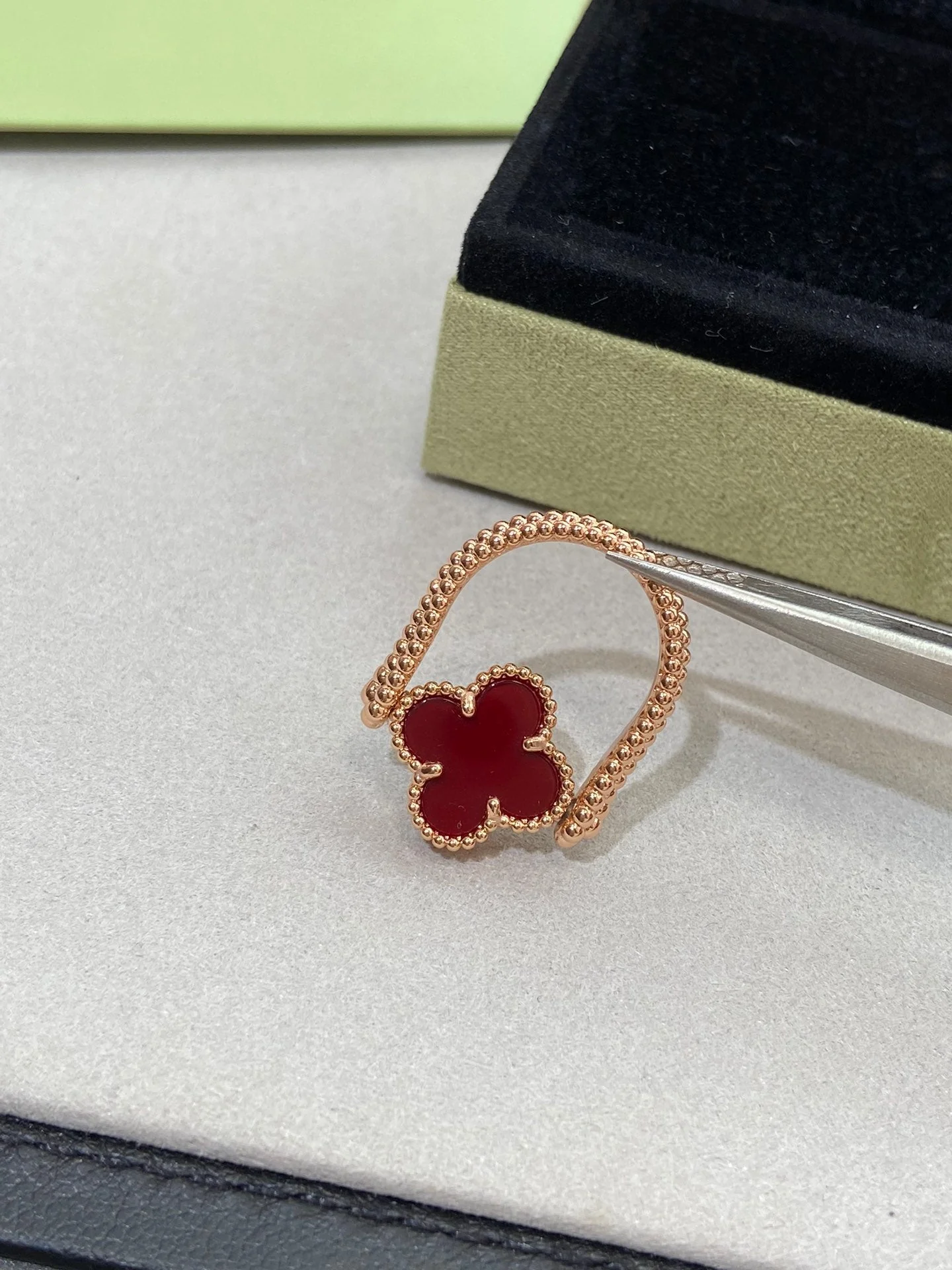 [VA]CLOVER RIVERSIBLE ROSE GOLD RING