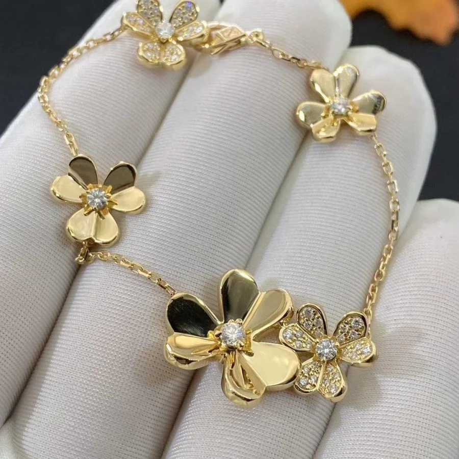 [VA]FRIVOLE GOLD 5 FLOWERS BRACELET