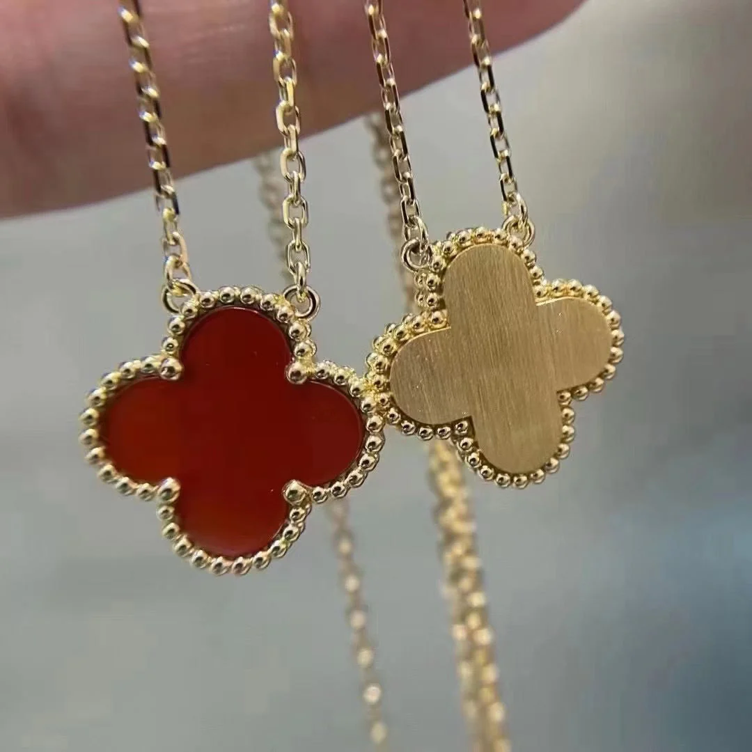 [VA]CLOVER 15MM CARNELIAN SINGLE FLOWER NECKLACE