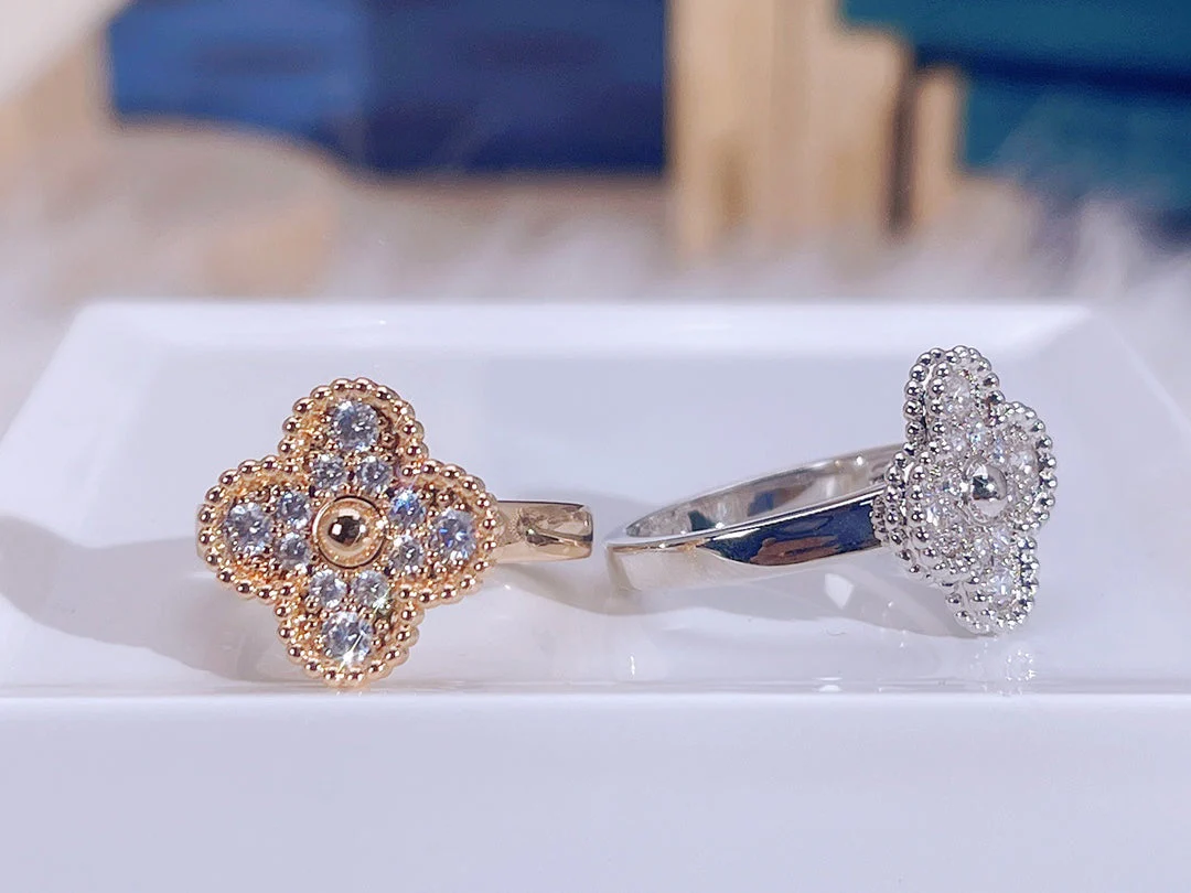[VA]CLOVER DIAMOND RING