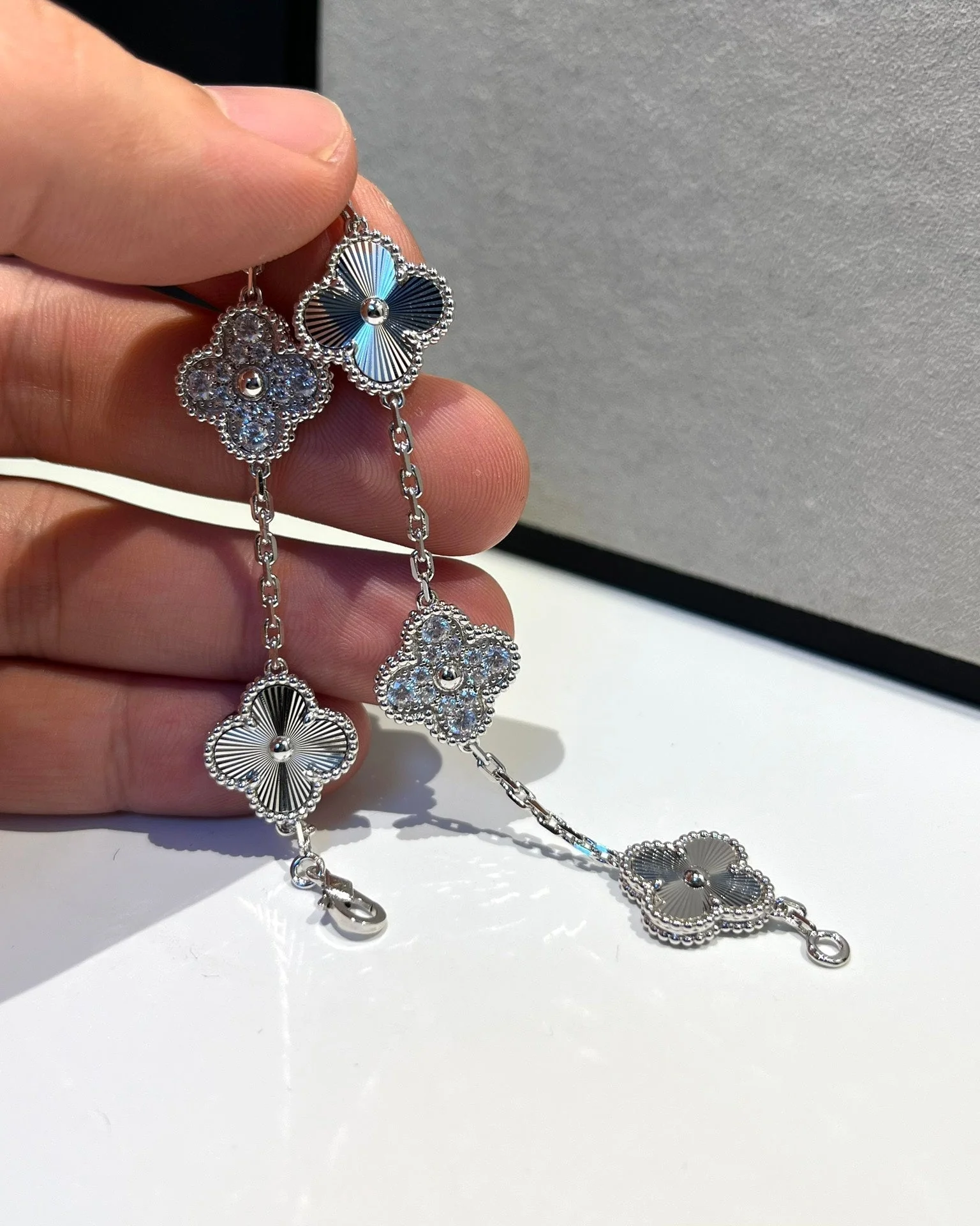 [VA]CLOVER 5 MOTIF SILVER DIAMOND BRACELET